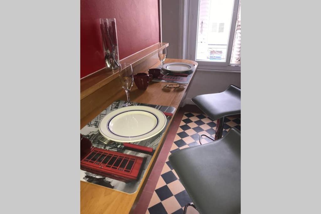 Appartement Spacieux Limoges Centre Garage Wifi Luaran gambar